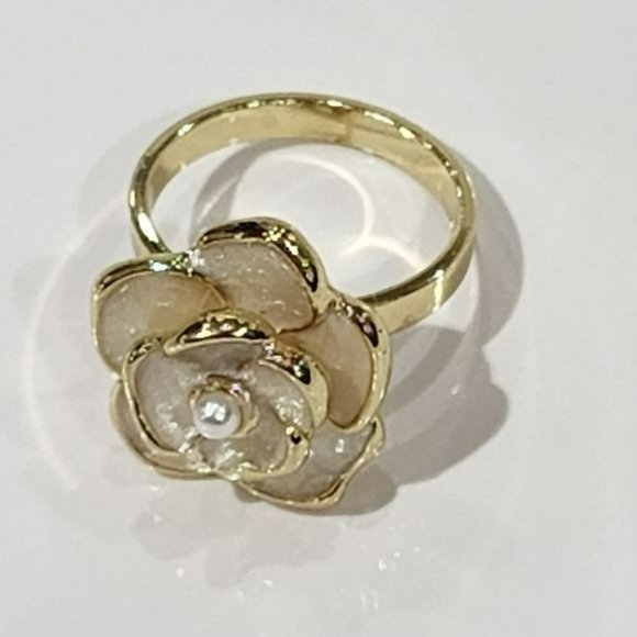 Vintage Style‎ 14K Gold Plated Canellia Flower Cuff Pinkie Ring - Picture 7 of 12